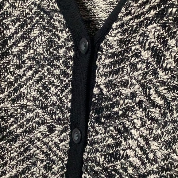 Sun & Shadow NWT - Sz XS - hooded sweater jacket timeless and goes to ev… - Picture 7 of 8